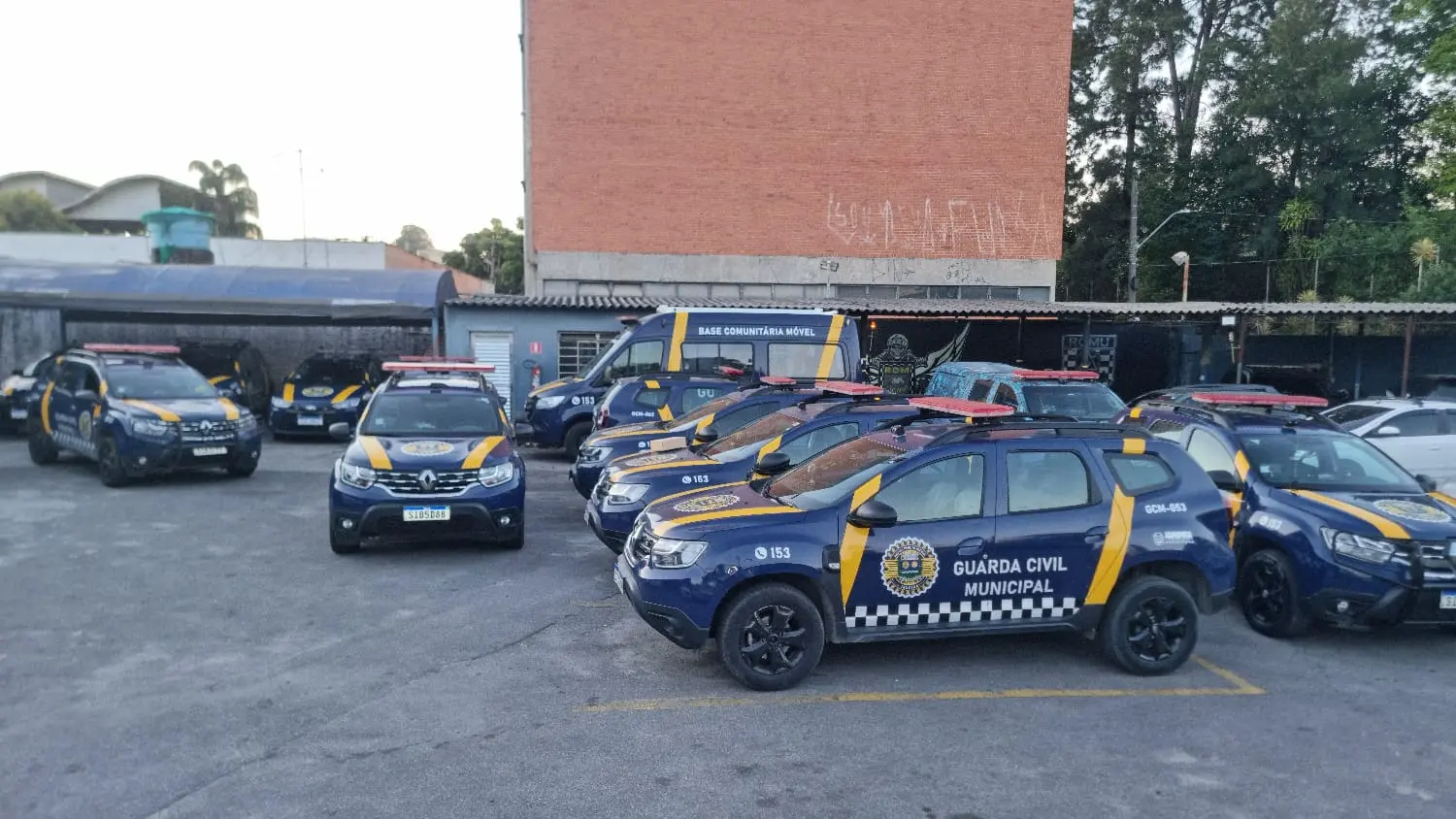 Viaturas inteligentes em Jandira, SP — foto 1